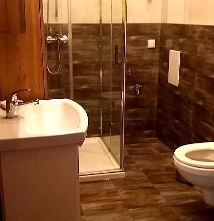 Apartment Tylas 2 *