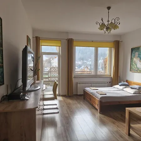 Zielona Przystan Z Widokiem Na Pieniny *